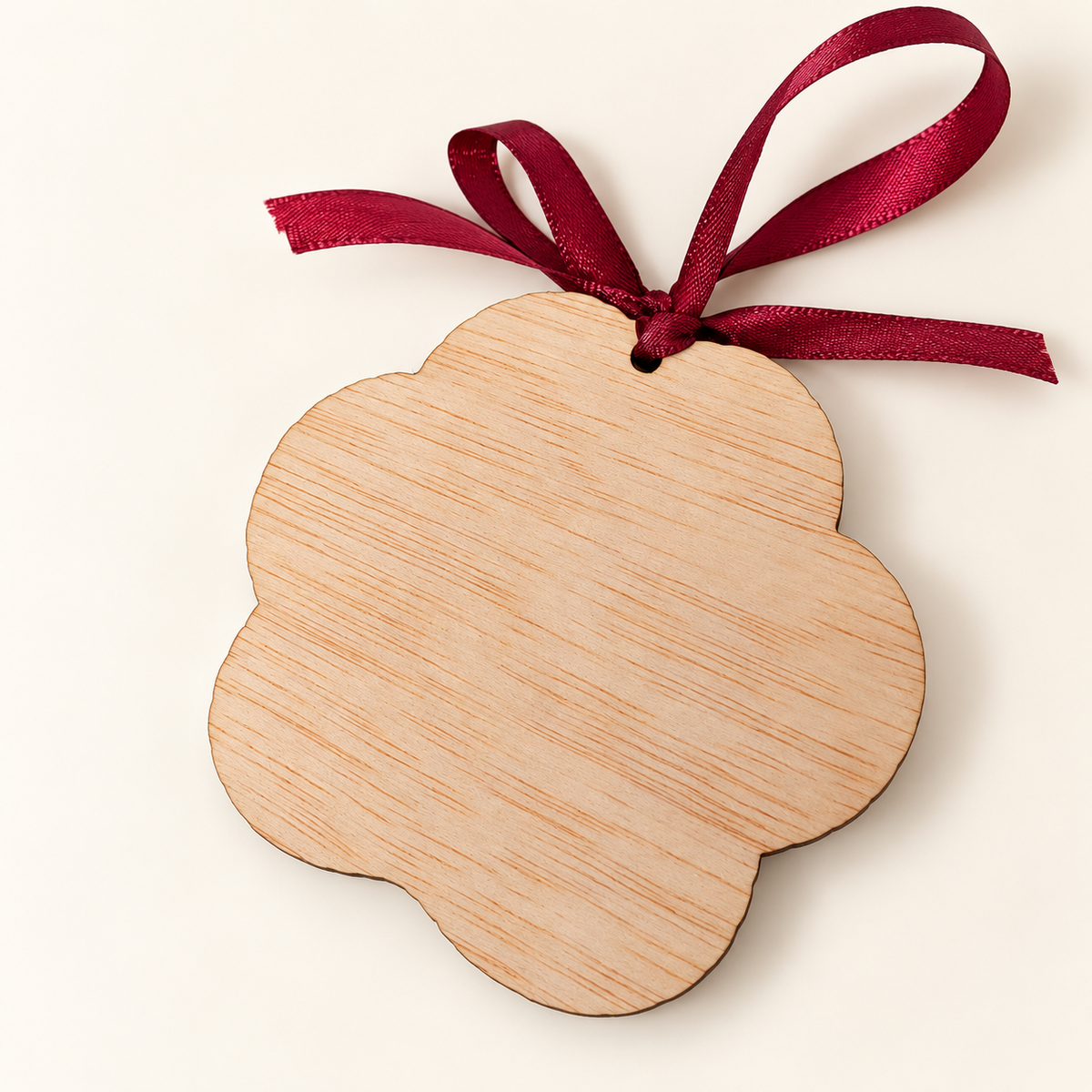 Adorno perro o gato personalizado de madera