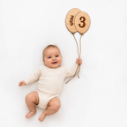 Placas Mensuales Bebé Personalizadas de Madera. Modelo globo
