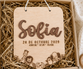 Placa de nacimiento personalizada de madera. Modelo Safari