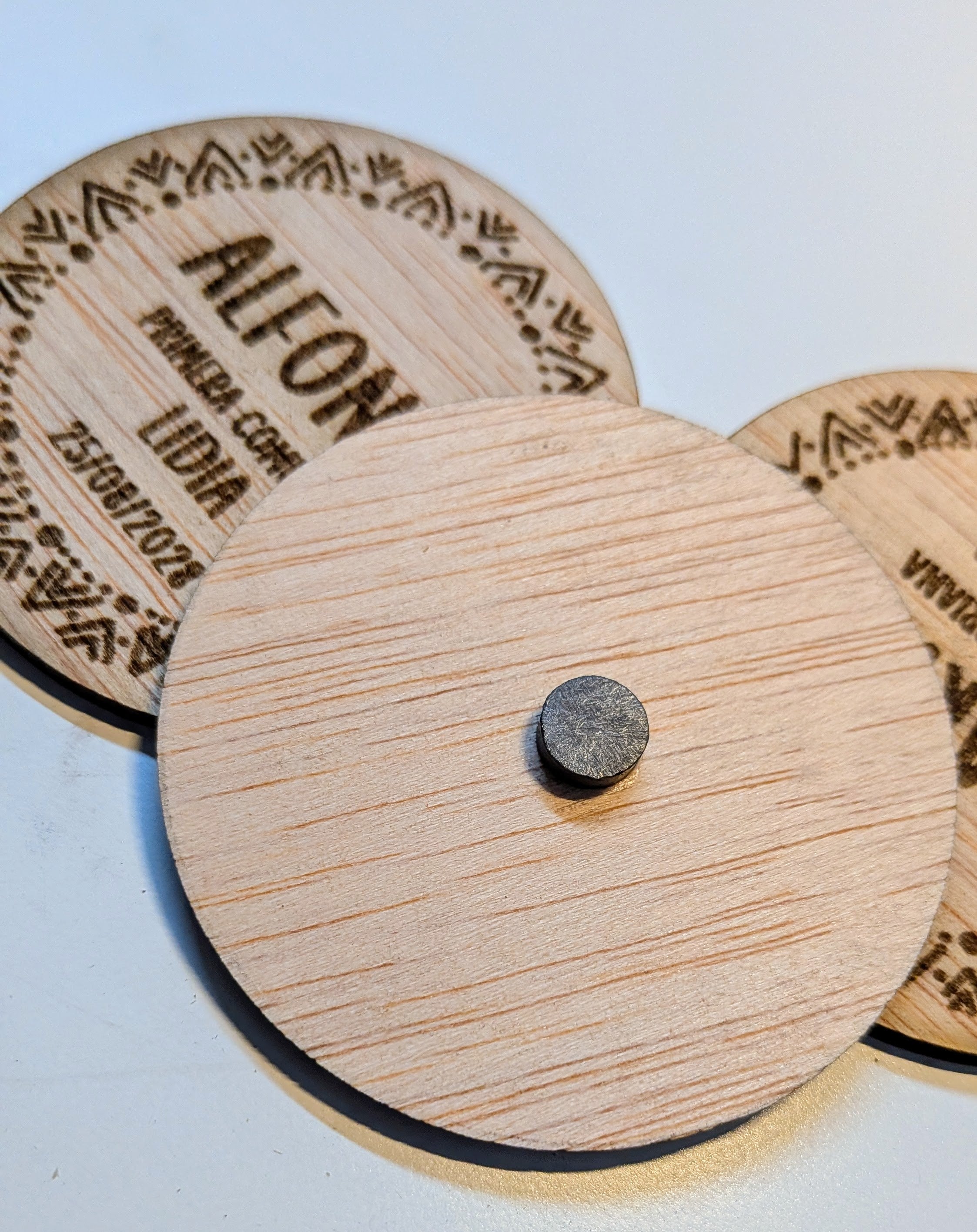 Marcasitios personalizado con imán boho