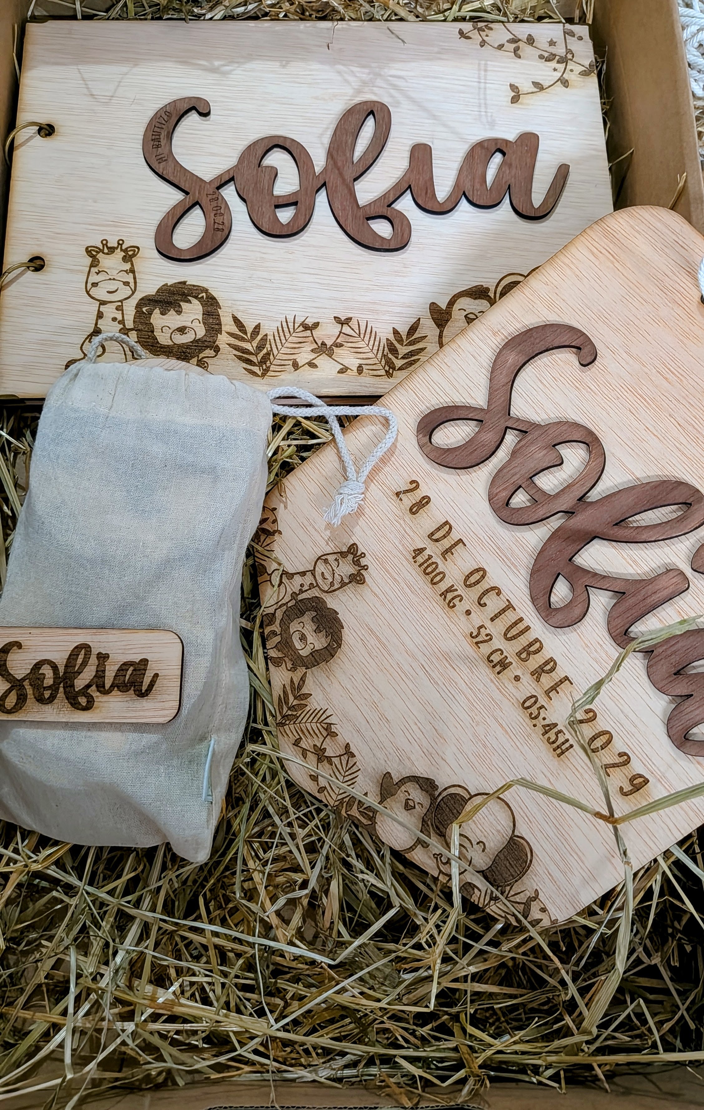 Pack Nacimiento Personalizado para Bebé | Álbum, Placas y Natalicio