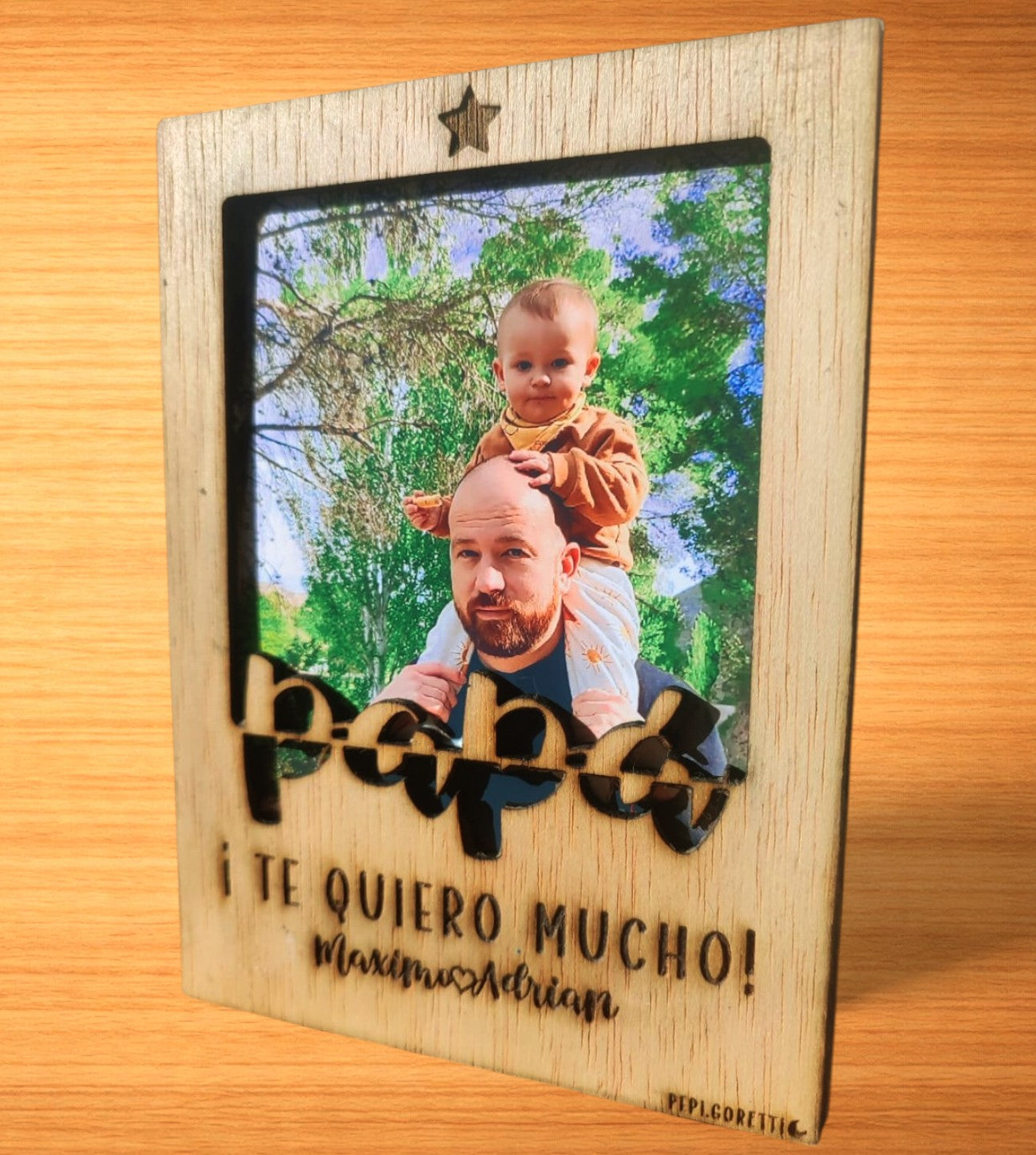 Marco personalizado con foto en madera | Regalo especial con nombre y dedicatoria