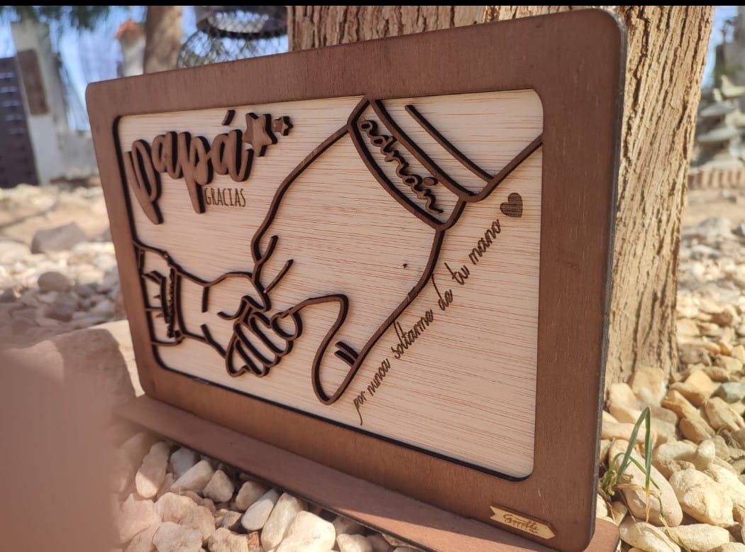 Marco de madera personalizado para papá | Regalo Día del Padre con nombre