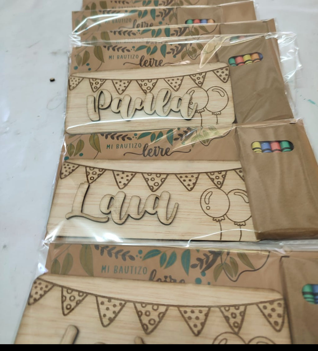Detalle para colorear personalizado de madera | Bautizo, comunión y cumpleaños modelo banderines